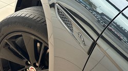 2022 (22) JAGUAR F-PACE 2.0 D200 R-Dynamic Black 5dr Auto AWD 5841601