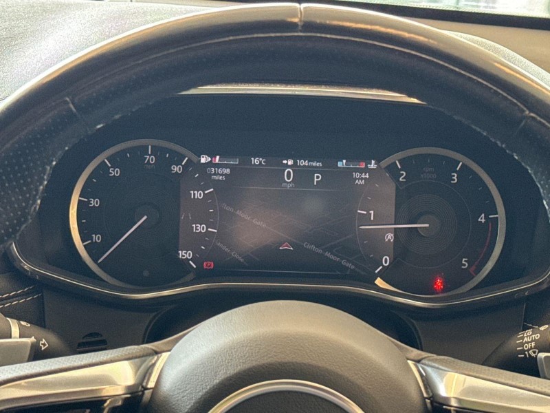 2022 (22) JAGUAR F-PACE 2.0 D200 R-Dynamic Black 5dr Auto AWD 5841597