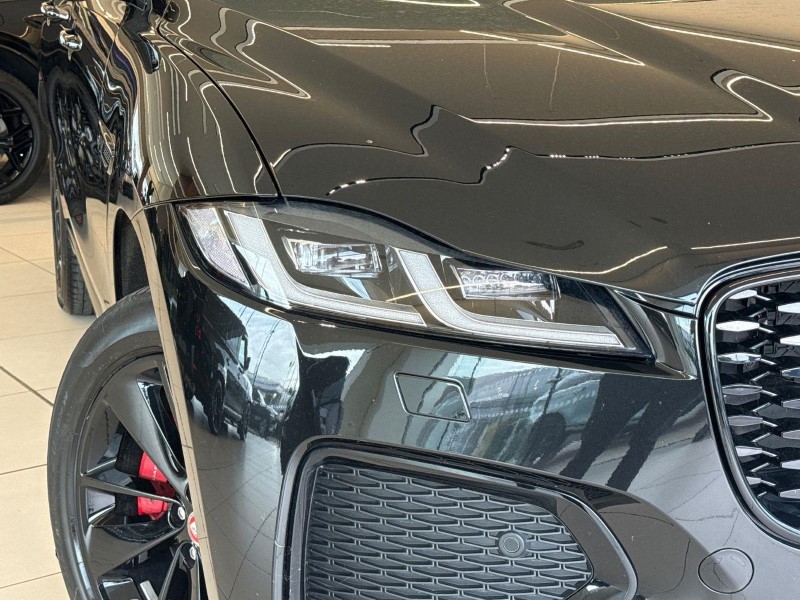 2022 (22) JAGUAR F-PACE 2.0 D200 R-Dynamic Black 5dr Auto AWD 5841598