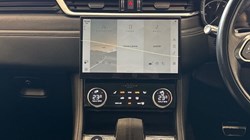 2022 (22) JAGUAR F-PACE 2.0 D200 R-Dynamic Black 5dr Auto AWD 5841595