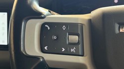 2021 (21) LAND ROVER DEFENDER 3.0 D250 X-Dynamic SE 90 3dr Auto 5839149