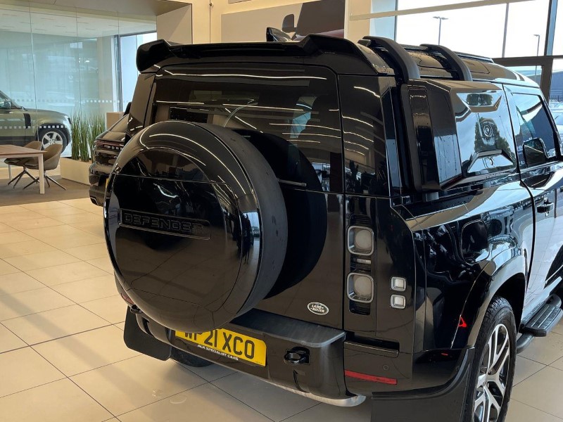 2021 (21) LAND ROVER DEFENDER 3.0 D250 X-Dynamic SE 90 3dr Auto 5839174