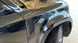 2021 (21) LAND ROVER DEFENDER 3.0 D250 X-Dynamic SE 90 3dr Auto 5839142