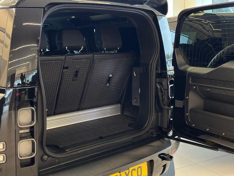 2021 (21) LAND ROVER DEFENDER 3.0 D250 X-Dynamic SE 90 3dr Auto 5839162