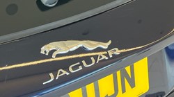 2023 (73) JAGUAR E-PACE 1.5 P300e R-Dynamic SE Black 5dr Auto 5820888