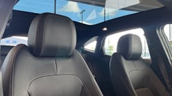 2023 (73) JAGUAR E-PACE 1.5 P300e R-Dynamic SE Black 5dr Auto 5820862