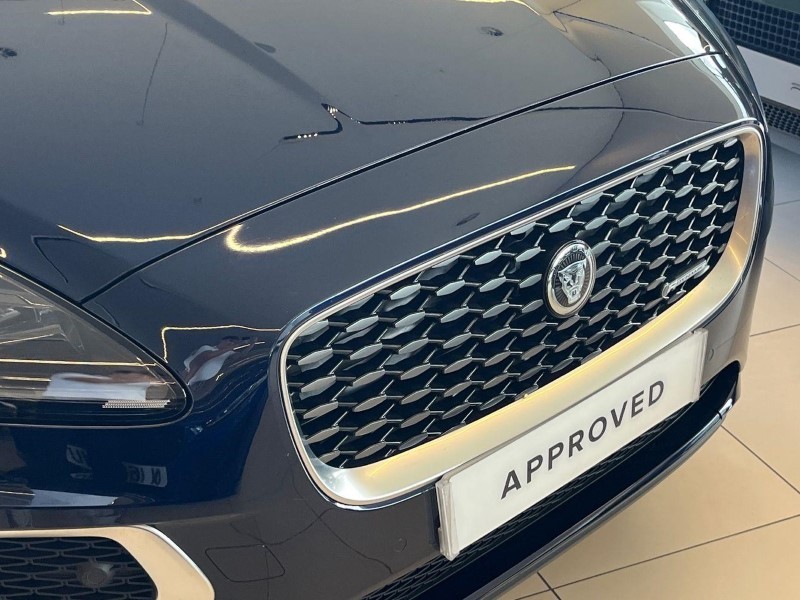 2023 (73) JAGUAR E-PACE 1.5 P300e R-Dynamic SE Black 5dr Auto 5820886