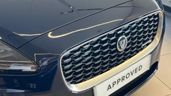 2023 (73) JAGUAR E-PACE 1.5 P300e R-Dynamic SE Black 5dr Auto 5820886