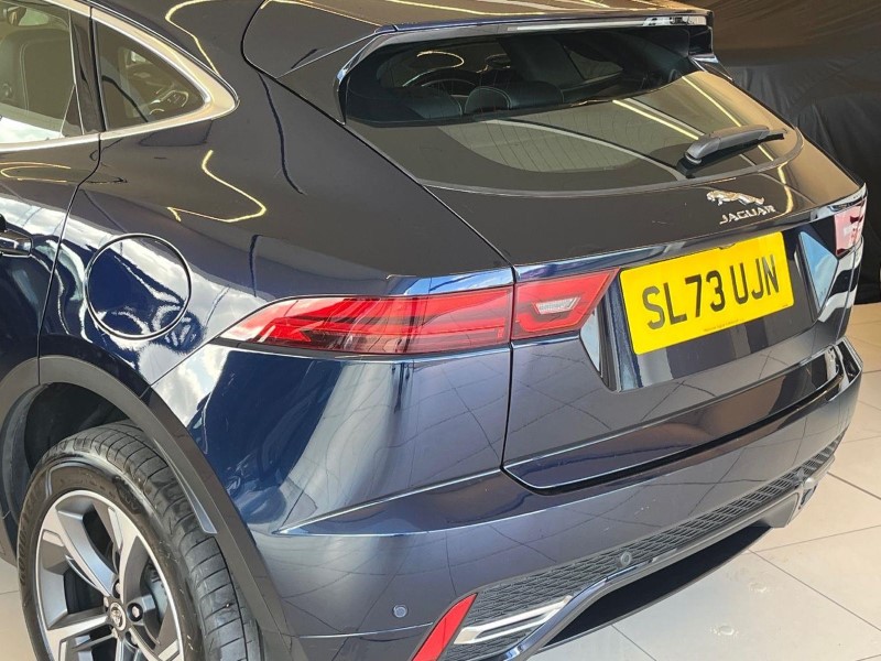 2023 (73) JAGUAR E-PACE 1.5 P300e R-Dynamic SE Black 5dr Auto 5820890