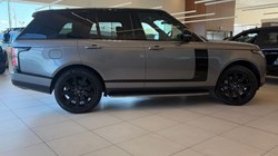 2021 (21) LAND ROVER RANGE ROVER 3.0 D300 Westminster Black 4dr Auto 5824068