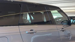 2021 (21) LAND ROVER RANGE ROVER 3.0 D300 Westminster Black 4dr Auto 5824064