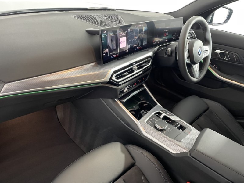  BMW 3 SERIES 320i M Sport 4dr Step Auto 3624786