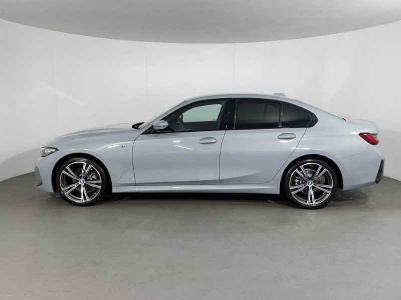  BMW 3 SERIES 320i M Sport 4dr Step Auto 3624806