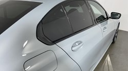 BMW 3 SERIES 320i M Sport 4dr Step Auto 3624778