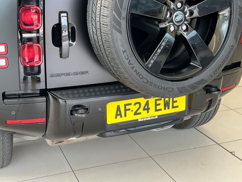 2024 (24) LAND ROVER DEFENDER 2.0 P400e X-Dynamic HSE 110 5dr Auto 5842744