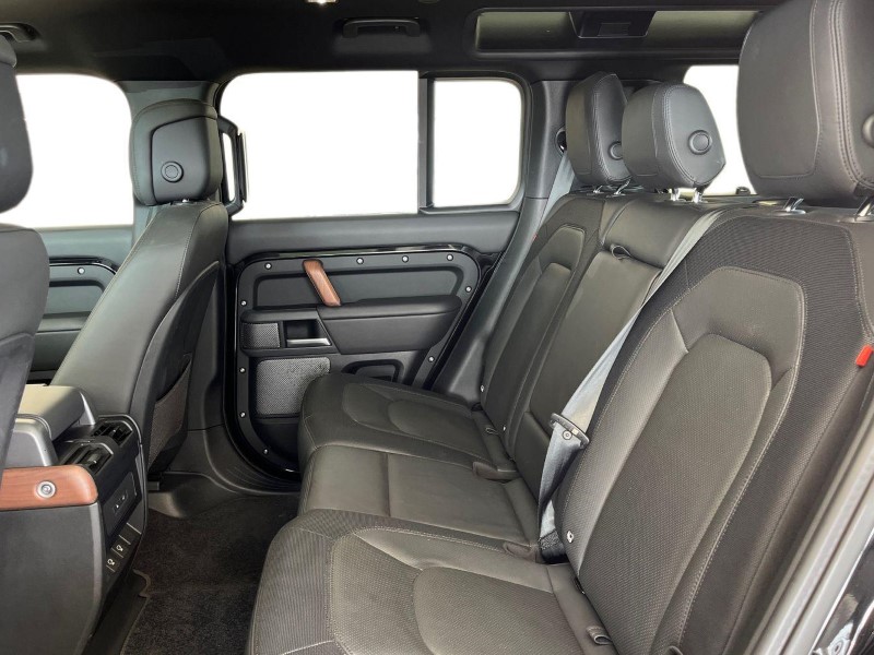 2024 (24) LAND ROVER DEFENDER 2.0 P400e X-Dynamic HSE 110 5dr Auto 5842726