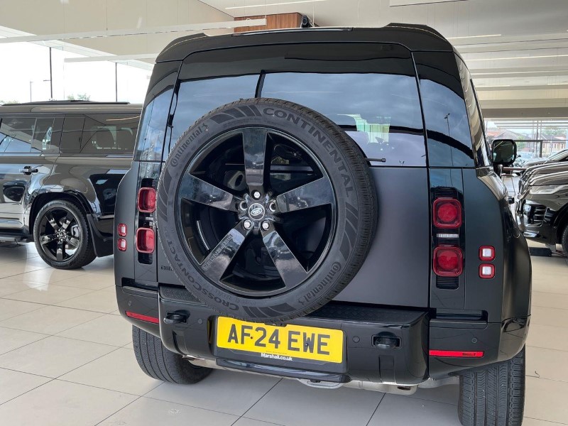 2024 (24) LAND ROVER DEFENDER 2.0 P400e X-Dynamic HSE 110 5dr Auto 5842769