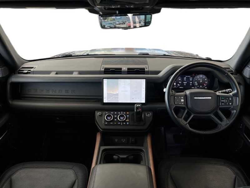 2024 (24) LAND ROVER DEFENDER 2.0 P400e X-Dynamic HSE 110 5dr Auto 5842731