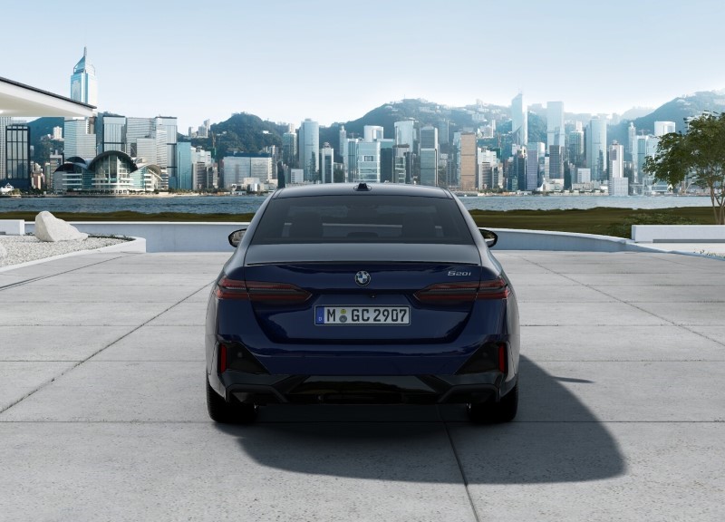  BMW 5 SERIES 520i M Sport Pro 4dr Auto 3546876