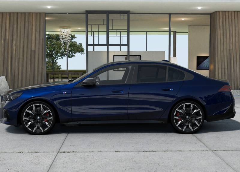  BMW 5 SERIES 520i M Sport Pro 4dr Auto 3546877