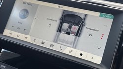2019 (19) JAGUAR XE 2.0 Ingenium R-Sport 4dr Auto 5822760