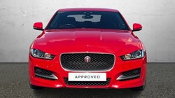 2019 (19) JAGUAR XE 2.0 Ingenium R-Sport 4dr Auto 5822734