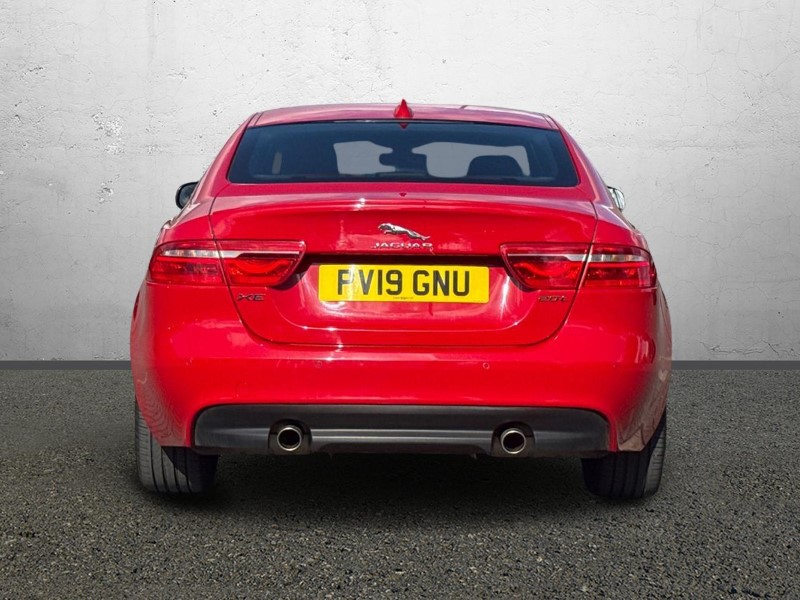 2019 (19) JAGUAR XE 2.0 Ingenium R-Sport 4dr Auto 5822733