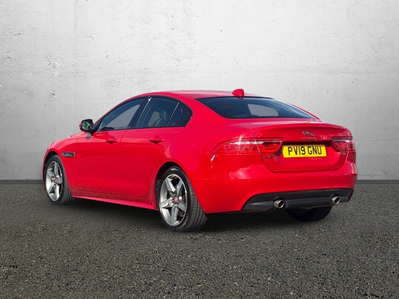 2019 (19) JAGUAR XE 2.0 Ingenium R-Sport 4dr Auto 5822729