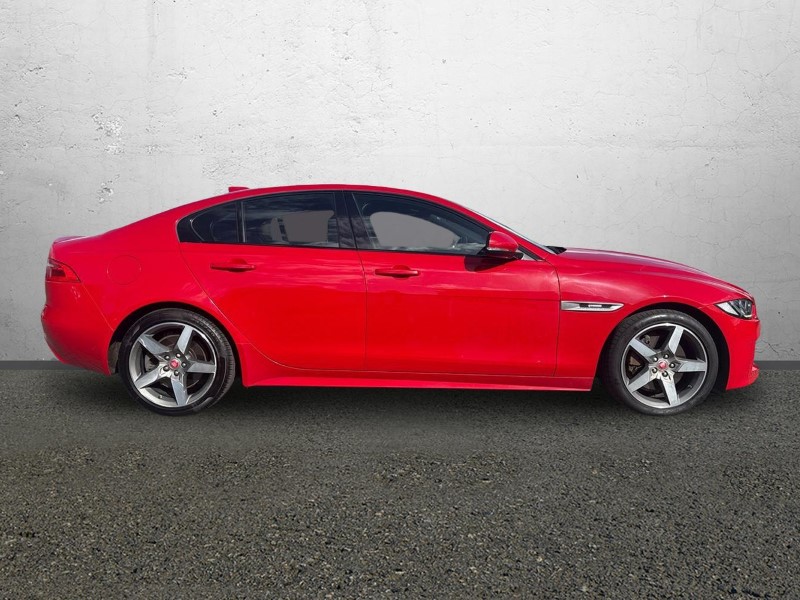 2019 (19) JAGUAR XE 2.0 Ingenium R-Sport 4dr Auto 5822732