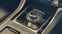 2019 (19) JAGUAR XE 2.0 Ingenium R-Sport 4dr Auto 5822740