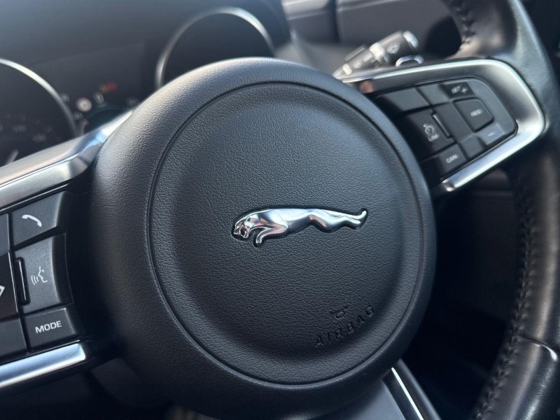 2019 (19) JAGUAR XE 2.0 Ingenium R-Sport 4dr Auto 5822753
