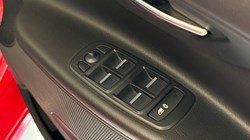 2019 (19) JAGUAR XE 2.0 Ingenium R-Sport 4dr Auto 5822749