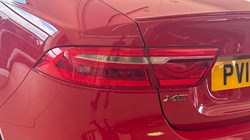 2019 (19) JAGUAR XE 2.0 Ingenium R-Sport 4dr Auto 5822746