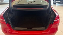 2019 (19) JAGUAR XE 2.0 Ingenium R-Sport 4dr Auto 5822737