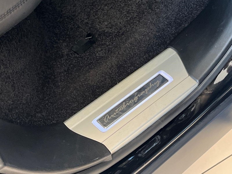 2021 (21)  Range Rover 5.0 P525 Autobiography 4Dr Auto Estate 5832851
