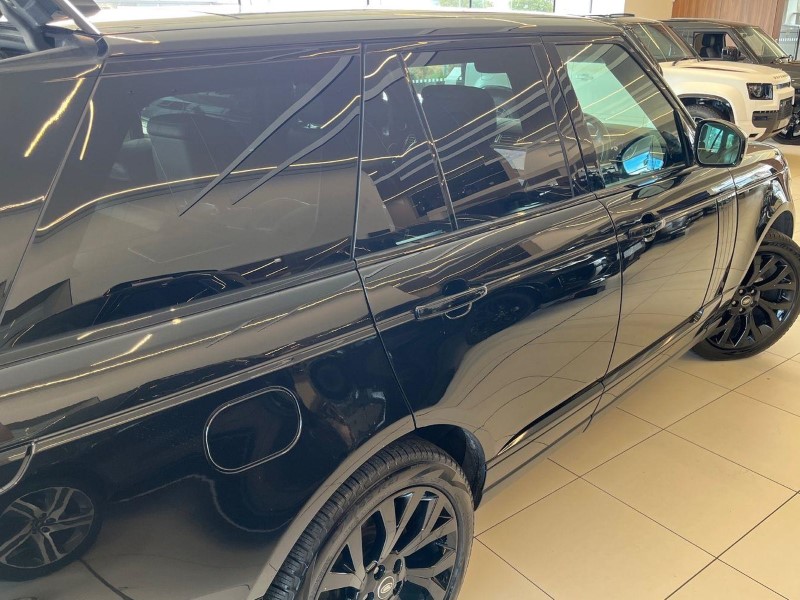 2021 (21)  Range Rover 5.0 P525 Autobiography 4Dr Auto Estate 5832862