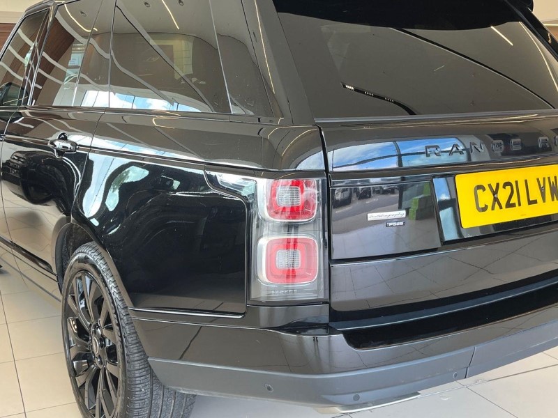 2021 (21)  Range Rover 5.0 P525 Autobiography 4Dr Auto Estate 5832858