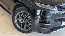 2026 (26) LAND ROVER RANGE ROVER SPORT 3.0 P460e Dynamic SE 5dr Auto 5862061