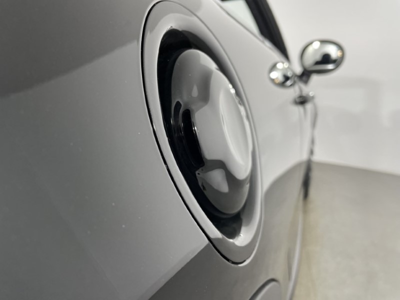  MINI CONVERTIBLE 2.0 John Cooper Works Premium Plus 2dr Auto 3652012