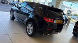 2021 (21) LAND ROVER DISCOVERY SPORT 2.0 D150 R-Dynamic S 5dr Auto 5835667