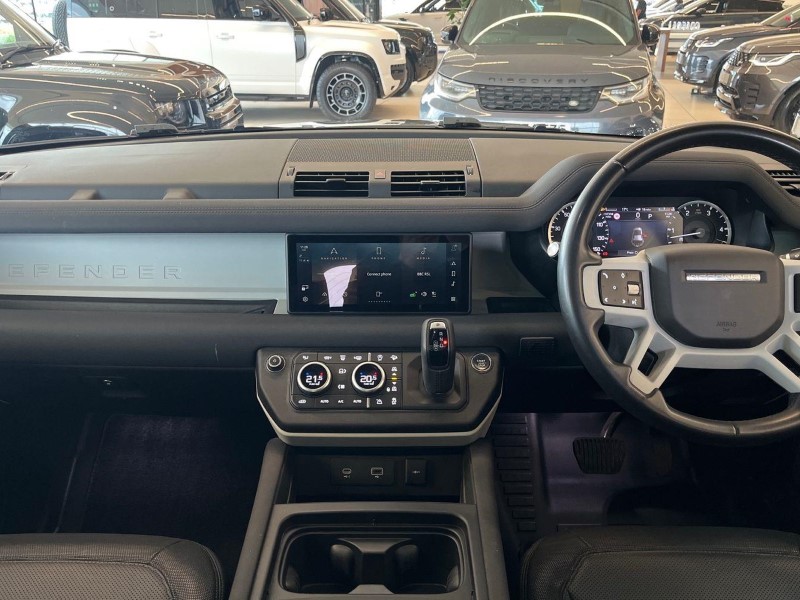 2023 (23) LAND ROVER DEFENDER 3.0 D250 X-Dynamic SE 110 5dr Auto [7 Seat] 5832452