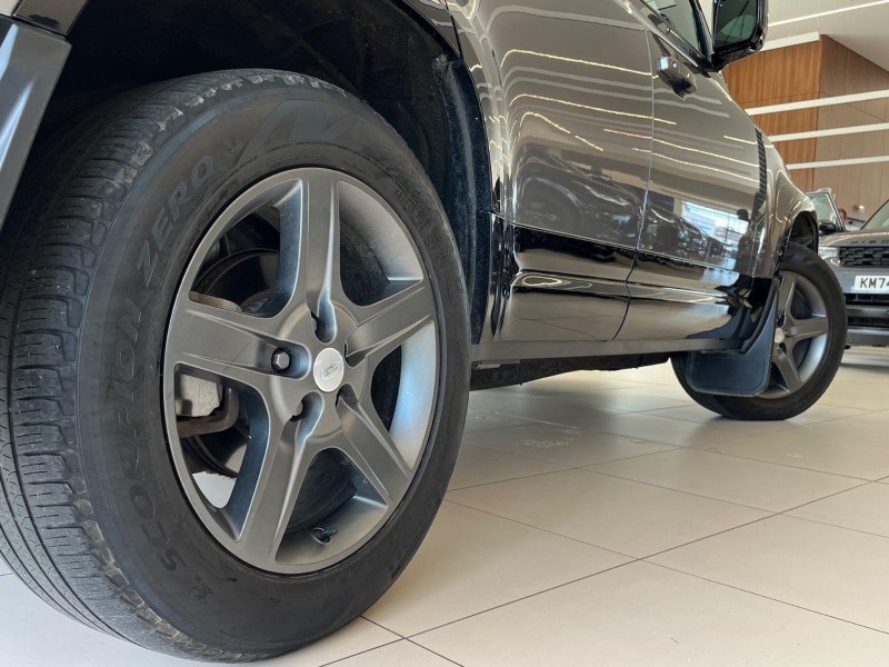2023 (23) LAND ROVER DEFENDER 3.0 D250 X-Dynamic SE 110 5dr Auto [7 Seat] 5832486