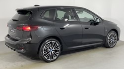 BMW 2 SERIES 230e xDrive M Sport 5dr DCT 3654709