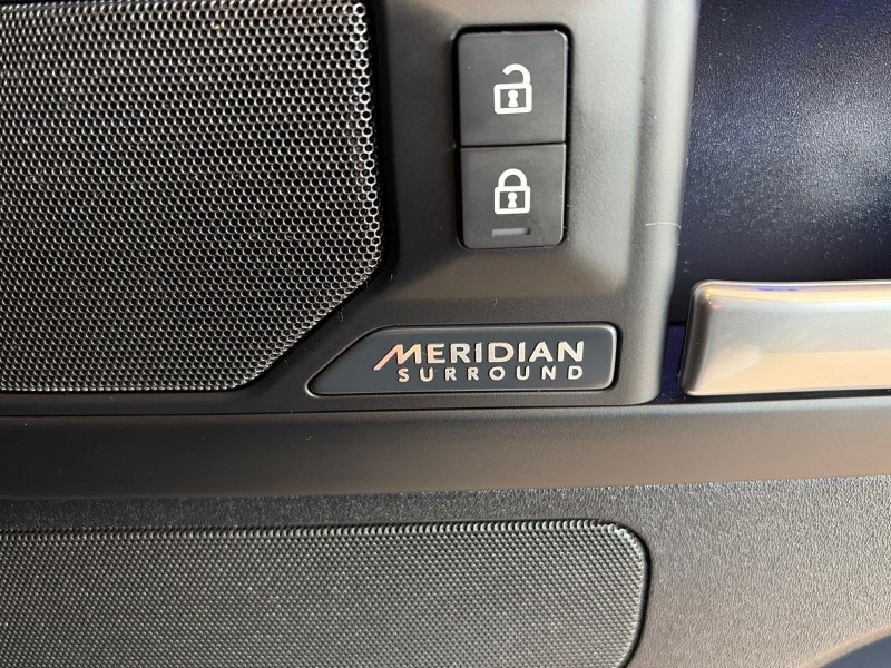 2026 (26) LAND ROVER DEFENDER 3.0 D250 X-Dynamic HSE 90 3dr Auto 5849855