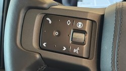 2026 (26) LAND ROVER DEFENDER 3.0 D250 X-Dynamic HSE 90 3dr Auto 5849828
