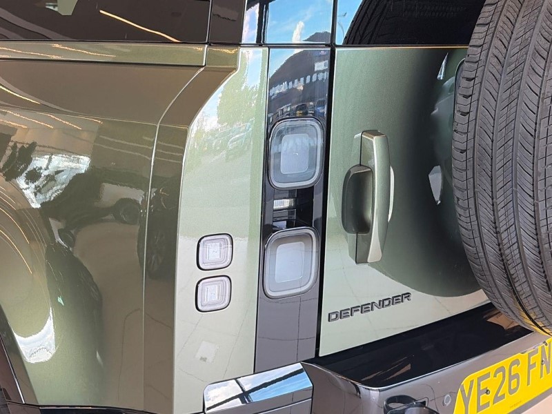 2026 (26) LAND ROVER DEFENDER 3.0 D250 X-Dynamic HSE 90 3dr Auto 5849819