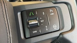 2026 (26) LAND ROVER DEFENDER 3.0 D250 X-Dynamic HSE 90 3dr Auto 5849829