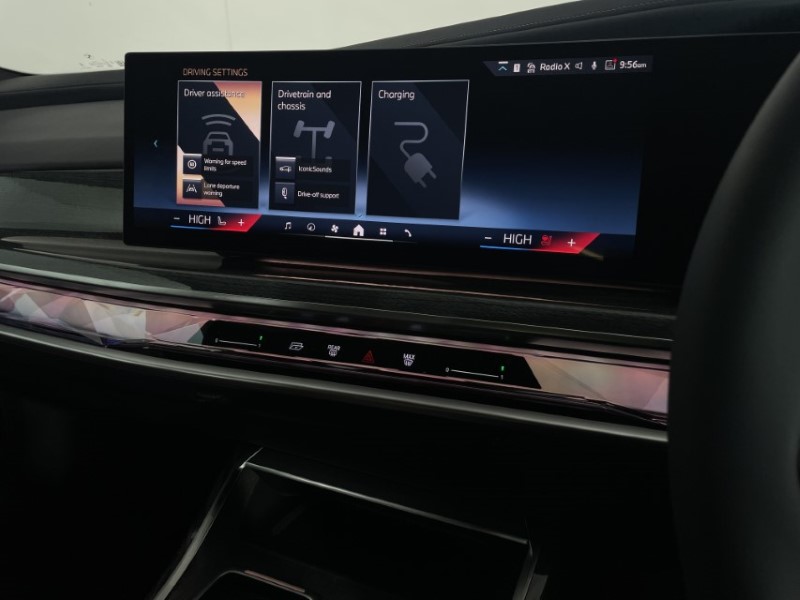  BMW I7 400kW xDrive60 M Sport Pro 105.7kWh 4dr Auto 3725811