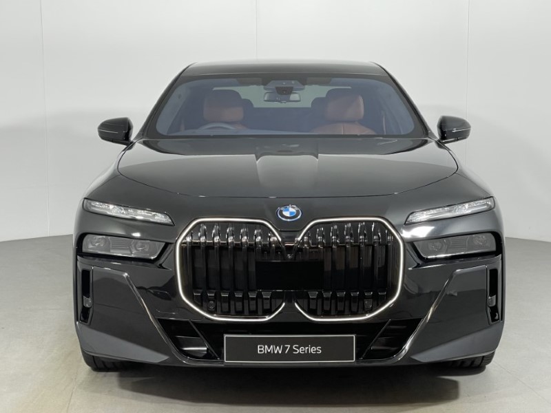  BMW I7 400kW xDrive60 M Sport Pro 105.7kWh 4dr Auto 3725898