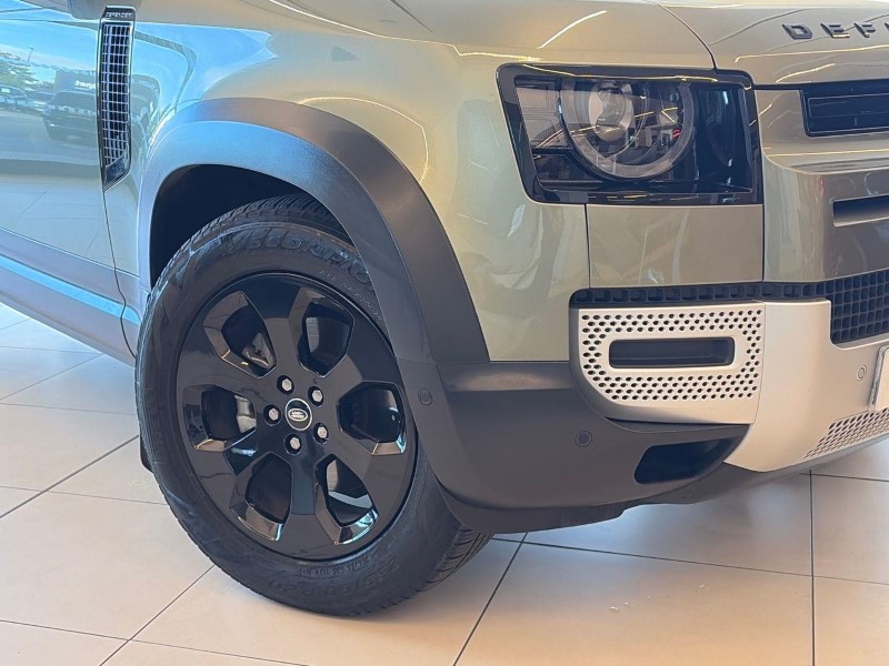 2023 (73) LAND ROVER DEFENDER 3.0 D250 SE 110 5dr Auto 5844212
